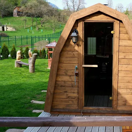 Holiday home Cynthia