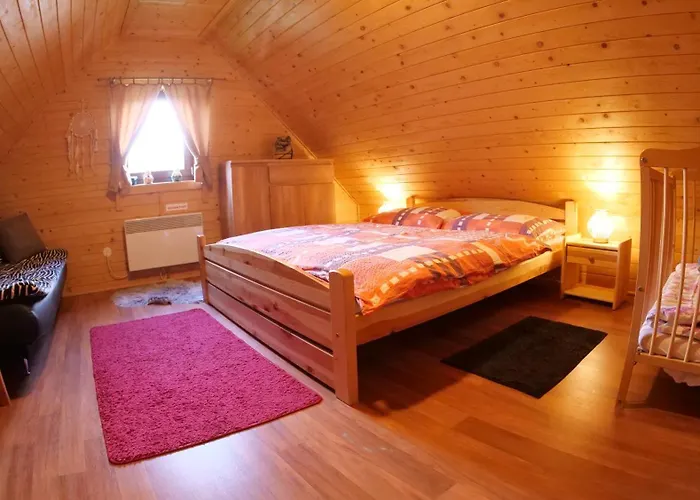 Cynthia Holiday home *